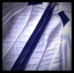 ▪Black▪White▪Fitted Full Zip